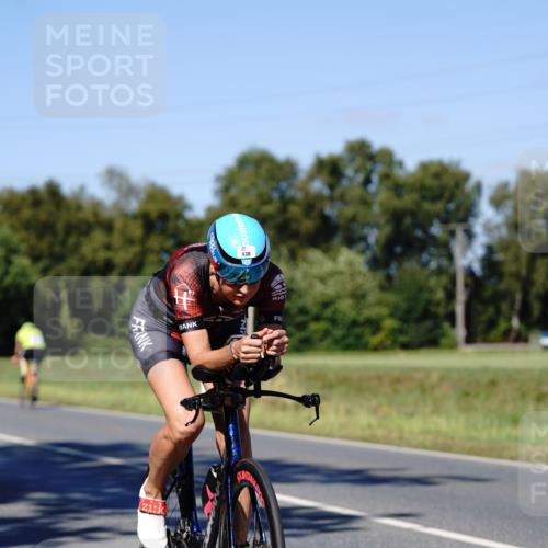 07.09.2025 - 19. Norderstedt Triathlon Michael Burmester http://msf.ph/oto/8839655 07.09.2025 14:44:59 Radfahren 369, 387, 438 meine-sportfotos.de