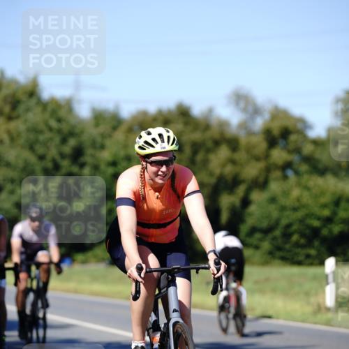 07.09.2025 - 19. Norderstedt Triathlon Michael Burmester http://msf.ph/oto/8839668 07.09.2025 14:45:19 Radfahren 390, 461, 872 meine-sportfotos.de
