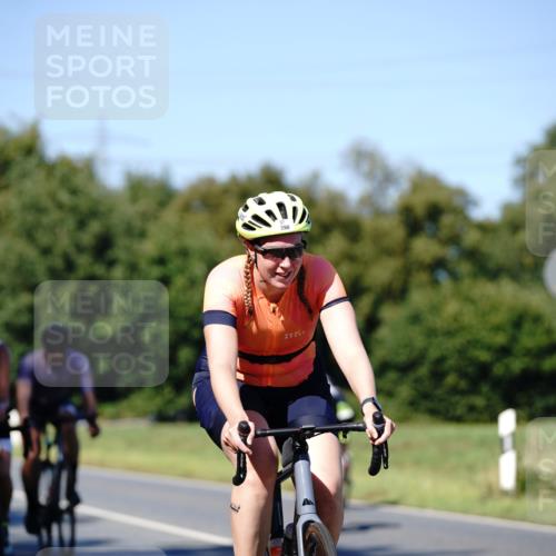 07.09.2025 - 19. Norderstedt Triathlon Michael Burmester http://msf.ph/oto/8839669 07.09.2025 14:45:19 Radfahren 390, 461, 872 meine-sportfotos.de