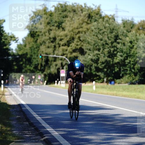 07.09.2025 - 19. Norderstedt Triathlon Michael Burmester http://msf.ph/oto/8839694 07.09.2025 14:45:38 Radfahren 1511 meine-sportfotos.de