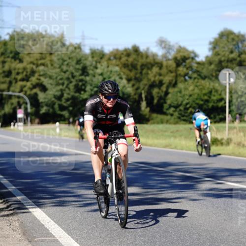 07.09.2025 - 19. Norderstedt Triathlon Michael Burmester http://msf.ph/oto/8839739 07.09.2025 14:46:37 Radfahren 446 meine-sportfotos.de