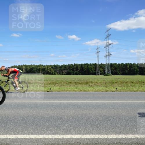 07.09.2025 - 19. Norderstedt Triathlon Michael Burmester http://msf.ph/oto/8839743 07.09.2025 14:24:07 Radfahren 410, 965, 970, 996, 1431, 1505 meine-sportfotos.de