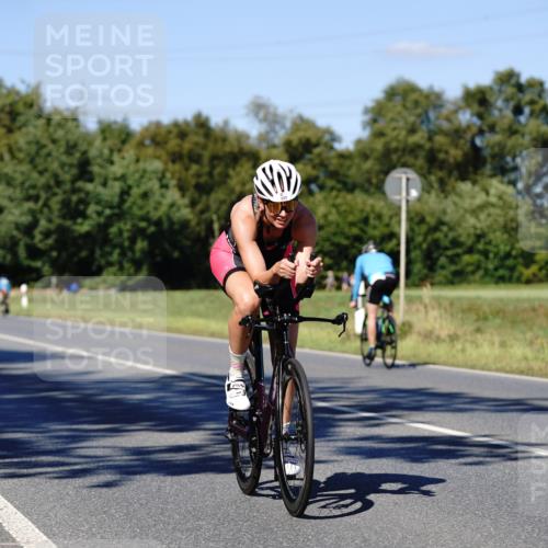 07.09.2025 - 19. Norderstedt Triathlon Michael Burmester http://msf.ph/oto/8839747 07.09.2025 14:46:41 Radfahren 377 meine-sportfotos.de
