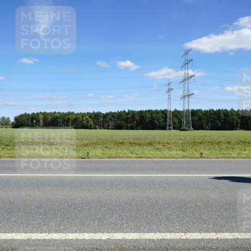 07.09.2025 - 19. Norderstedt Triathlon Michael Burmester http://msf.ph/oto/8839750 07.09.2025 14:24:08 Radfahren 410, 965, 970, 996, 1018, 1505 meine-sportfotos.de