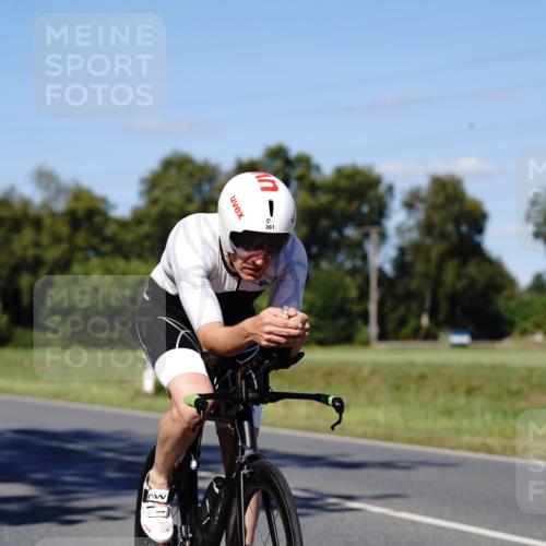 07.09.2025 - 19. Norderstedt Triathlon Michael Burmester http://msf.ph/oto/8839762 07.09.2025 14:47:16 Radfahren 361 meine-sportfotos.de