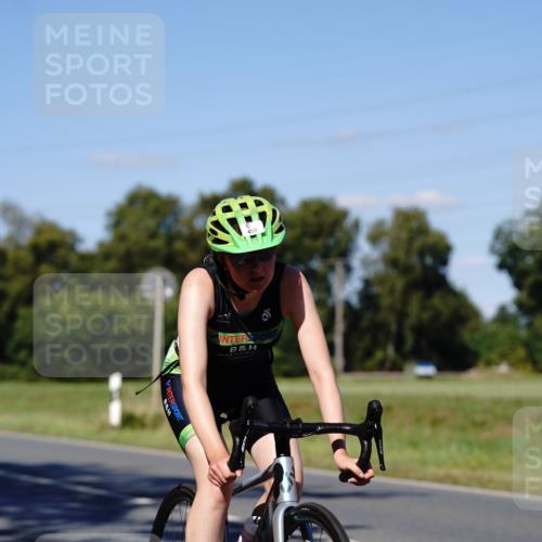 07.09.2025 - 19. Norderstedt Triathlon Michael Burmester http://msf.ph/oto/8839770 07.09.2025 14:47:23 Radfahren 455, 458 meine-sportfotos.de