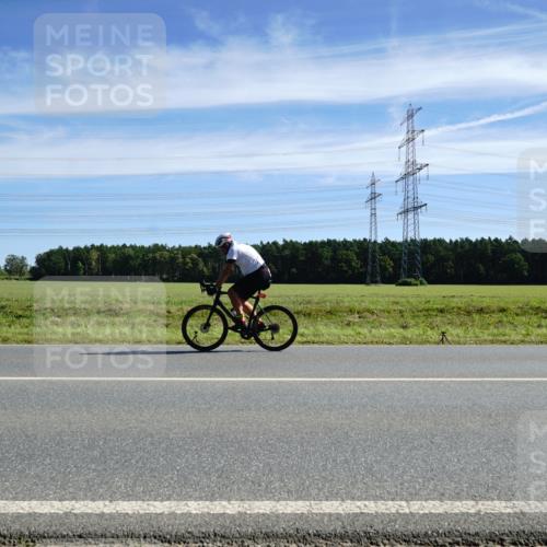 07.09.2025 - 19. Norderstedt Triathlon Michael Burmester http://msf.ph/oto/8839773 07.09.2025 12:15:55 Radfahren 851, 1329 meine-sportfotos.de