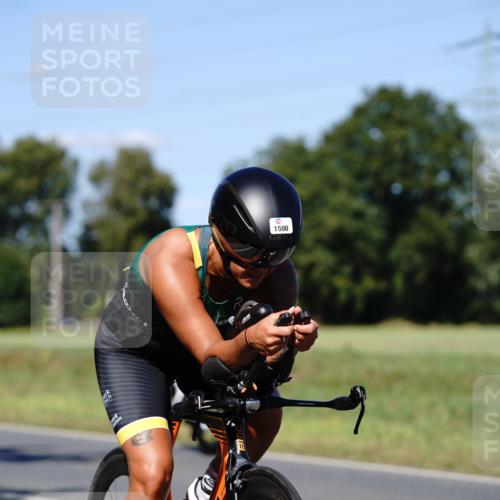 07.09.2025 - 19. Norderstedt Triathlon Michael Burmester http://msf.ph/oto/8839796 07.09.2025 14:47:54 Radfahren 1406, 1500 meine-sportfotos.de