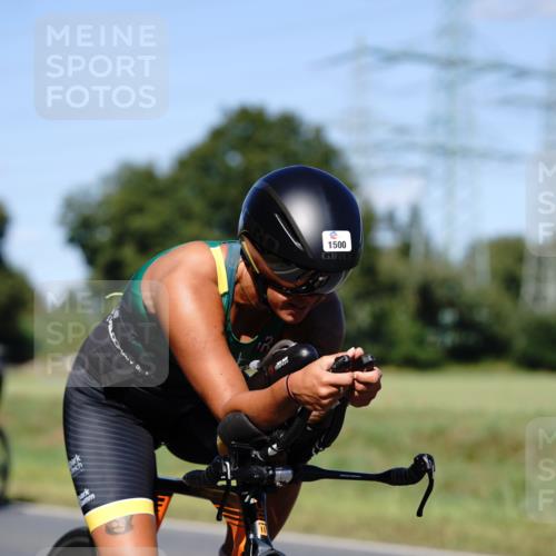 07.09.2025 - 19. Norderstedt Triathlon Michael Burmester http://msf.ph/oto/8839798 07.09.2025 14:47:54 Radfahren 1406, 1500 meine-sportfotos.de