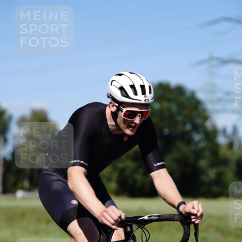 07.09.2025 - 19. Norderstedt Triathlon Michael Burmester http://msf.ph/oto/8839803 07.09.2025 14:48:03 Radfahren 879 meine-sportfotos.de