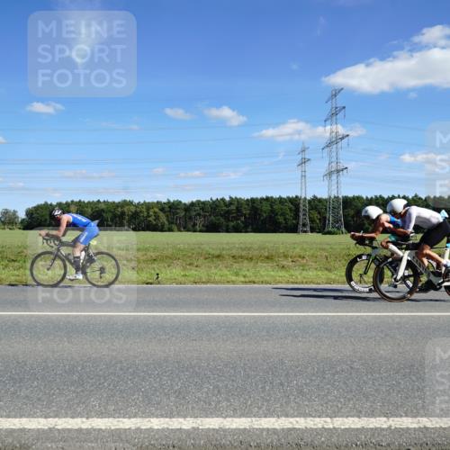07.09.2025 - 19. Norderstedt Triathlon Michael Burmester http://msf.ph/oto/8839811 07.09.2025 14:24:21 Radfahren 392, 1011 meine-sportfotos.de