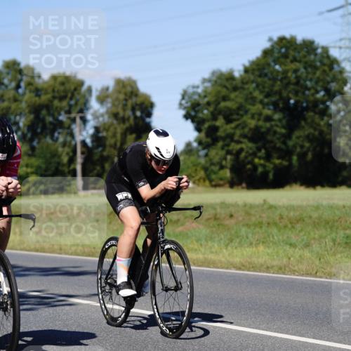 07.09.2025 - 19. Norderstedt Triathlon Michael Burmester http://msf.ph/oto/8839828 07.09.2025 14:48:28 Radfahren 457, 472, 1019 meine-sportfotos.de