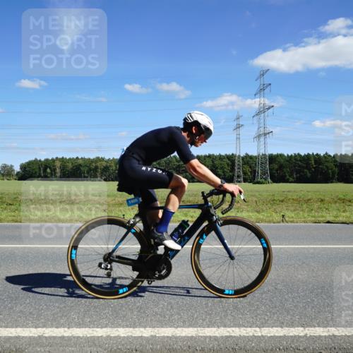 07.09.2025 - 19. Norderstedt Triathlon Michael Burmester http://msf.ph/oto/8839850 07.09.2025 14:24:31 Radfahren 363, 1406 meine-sportfotos.de