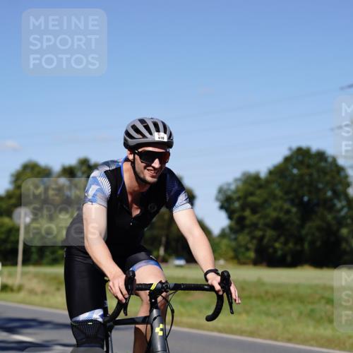 07.09.2025 - 19. Norderstedt Triathlon Michael Burmester http://msf.ph/oto/8839851 07.09.2025 14:48:52 Radfahren 410, 908, 1510 meine-sportfotos.de