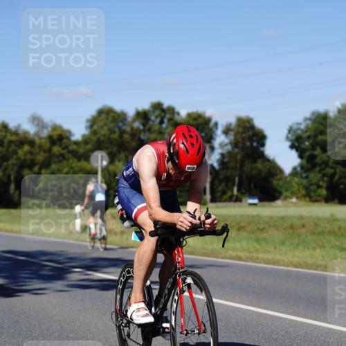07.09.2025 - 19. Norderstedt Triathlon Michael Burmester http://msf.ph/oto/8839864 07.09.2025 14:48:56 Radfahren 465, 908, 1510 meine-sportfotos.de