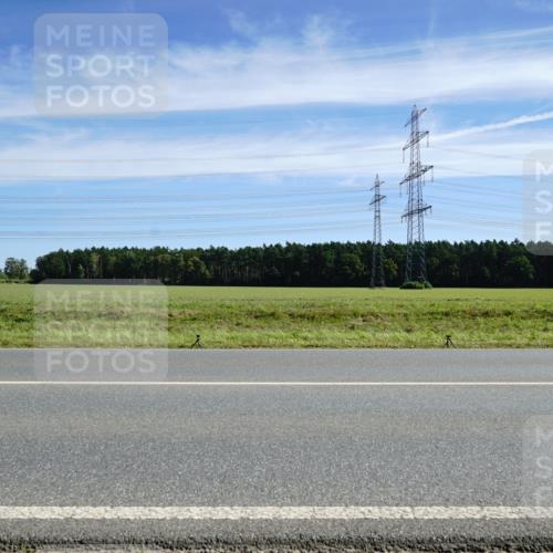 07.09.2025 - 19. Norderstedt Triathlon Michael Burmester http://msf.ph/oto/8839873 07.09.2025 12:16:44 Radfahren 302 meine-sportfotos.de