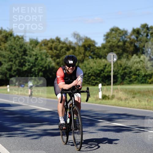 07.09.2025 - 19. Norderstedt Triathlon Michael Burmester http://msf.ph/oto/8839890 07.09.2025 14:49:17 Radfahren 968 meine-sportfotos.de