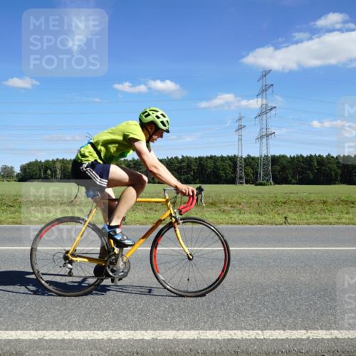 07.09.2025 - 19. Norderstedt Triathlon Michael Burmester http://msf.ph/oto/8839902 07.09.2025 14:24:57 Radfahren 1466 meine-sportfotos.de