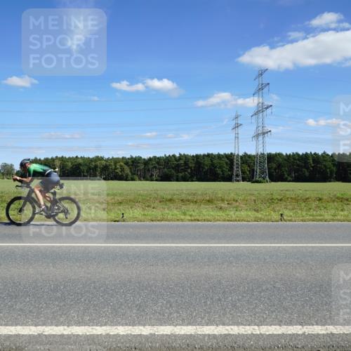 07.09.2025 - 19. Norderstedt Triathlon Michael Burmester http://msf.ph/oto/8839909 07.09.2025 14:24:58 Radfahren 1037, 1466 meine-sportfotos.de