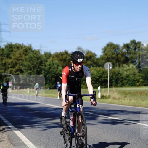 07.09.2025 - 19. Norderstedt Triathlon Michael Burmester http://msf.ph/oto/8839918 07.09.2025 14:49:36 Radfahren 970, 1507 meine-sportfotos.de