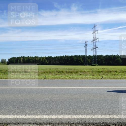 07.09.2025 - 19. Norderstedt Triathlon Michael Burmester http://msf.ph/oto/8839921 07.09.2025 12:16:55 Radfahren 207, 282, 741, 1307 meine-sportfotos.de