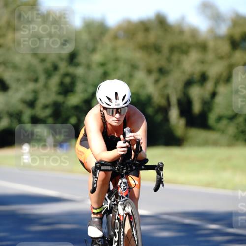 07.09.2025 - 19. Norderstedt Triathlon Michael Burmester http://msf.ph/oto/8839943 07.09.2025 14:50:02 Radfahren 460 meine-sportfotos.de