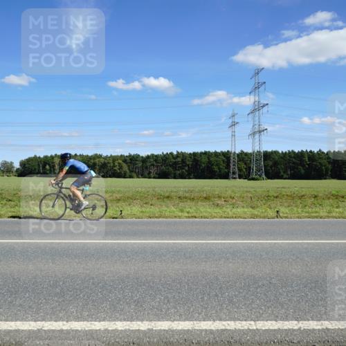07.09.2025 - 19. Norderstedt Triathlon Michael Burmester http://msf.ph/oto/8839944 07.09.2025 14:25:03 Radfahren 1019, 1037 meine-sportfotos.de