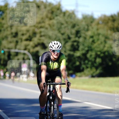 07.09.2025 - 19. Norderstedt Triathlon Michael Burmester http://msf.ph/oto/8839947 07.09.2025 14:50:05 Radfahren 460, 1482 meine-sportfotos.de