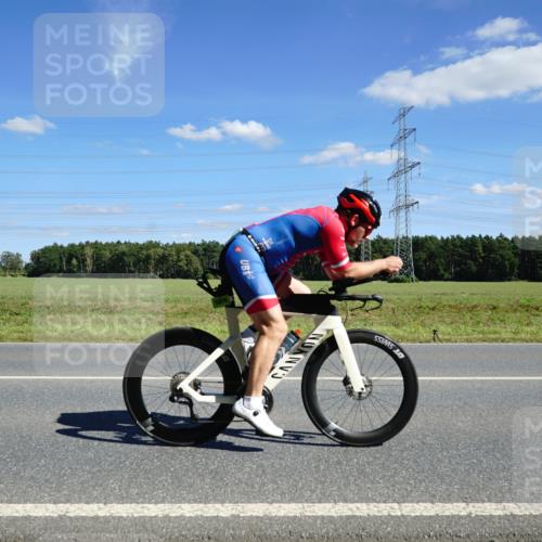 07.09.2025 - 19. Norderstedt Triathlon Michael Burmester http://msf.ph/oto/8839952 07.09.2025 14:25:04 Radfahren 908, 1019, 1037 meine-sportfotos.de