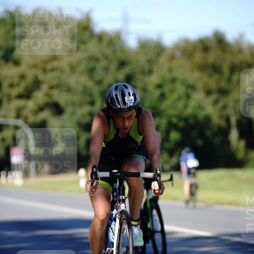 07.09.2025 - 19. Norderstedt Triathlon Michael Burmester http://msf.ph/oto/8839954 07.09.2025 14:50:13 Radfahren 1422, 1506 meine-sportfotos.de