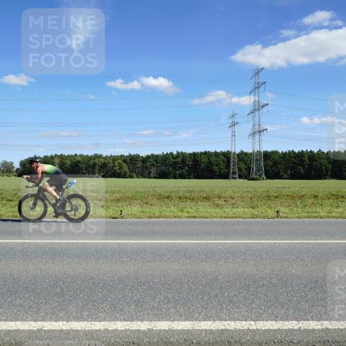 07.09.2025 - 19. Norderstedt Triathlon Michael Burmester http://msf.ph/oto/8839959 07.09.2025 14:25:06 Radfahren 908, 1019 meine-sportfotos.de
