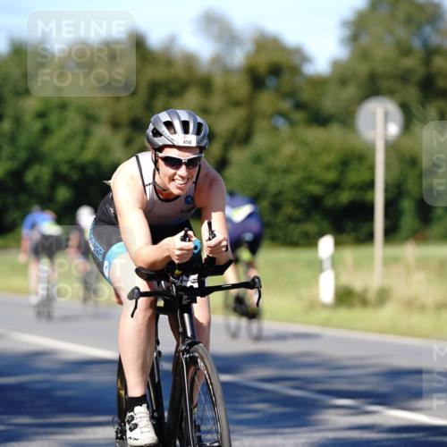 07.09.2025 - 19. Norderstedt Triathlon Michael Burmester http://msf.ph/oto/8839987 07.09.2025 14:50:34 Radfahren 450, 1501 meine-sportfotos.de