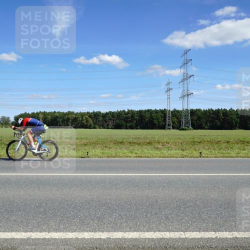 07.09.2025 - 19. Norderstedt Triathlon Michael Burmester http://msf.ph/oto/8839990 07.09.2025 14:25:17 Radfahren 888 meine-sportfotos.de