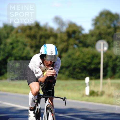 07.09.2025 - 19. Norderstedt Triathlon Michael Burmester http://msf.ph/oto/8839991 07.09.2025 14:50:36 Radfahren 450, 1501 meine-sportfotos.de