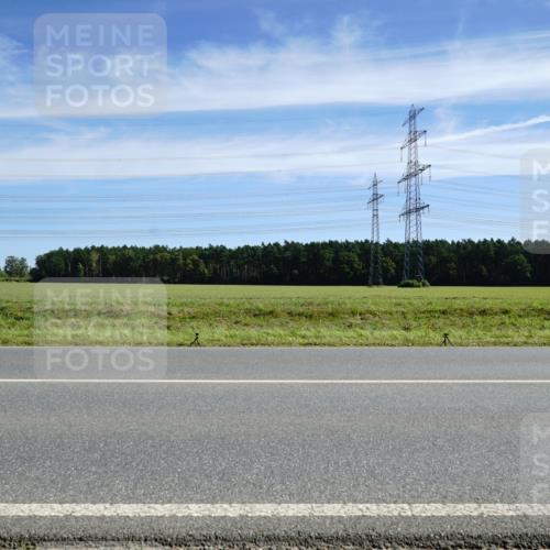 07.09.2025 - 19. Norderstedt Triathlon Michael Burmester http://msf.ph/oto/8839995 07.09.2025 12:17:30 Radfahren 1327 meine-sportfotos.de