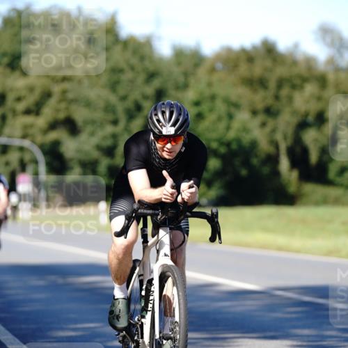 07.09.2025 - 19. Norderstedt Triathlon Michael Burmester http://msf.ph/oto/8840000 07.09.2025 14:50:42 Radfahren 863, 877, 1026 meine-sportfotos.de