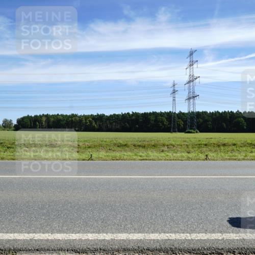 07.09.2025 - 19. Norderstedt Triathlon Michael Burmester http://msf.ph/oto/8840022 07.09.2025 12:17:39 Radfahren 761, 1248, 1272 meine-sportfotos.de
