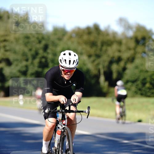 07.09.2025 - 19. Norderstedt Triathlon Michael Burmester http://msf.ph/oto/8840038 07.09.2025 14:51:07 Radfahren 399, 478 meine-sportfotos.de