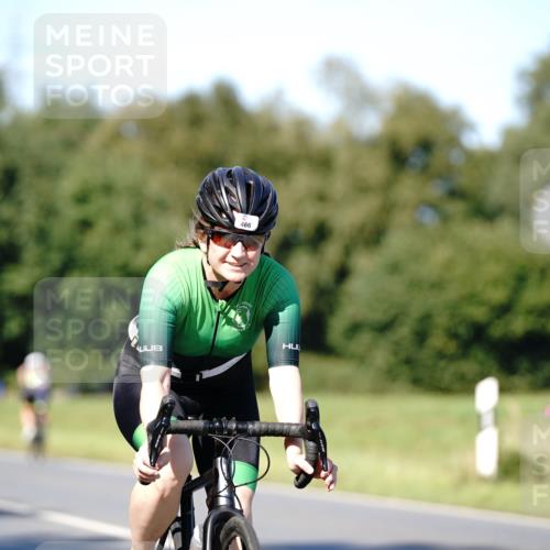 07.09.2025 - 19. Norderstedt Triathlon Michael Burmester http://msf.ph/oto/8840044 07.09.2025 14:51:12 Radfahren 466, 467 meine-sportfotos.de