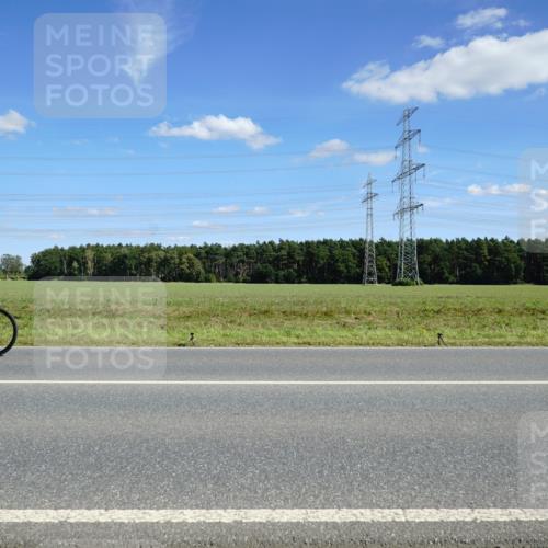 07.09.2025 - 19. Norderstedt Triathlon Michael Burmester http://msf.ph/oto/8840046 07.09.2025 14:25:38 Radfahren 1471 meine-sportfotos.de