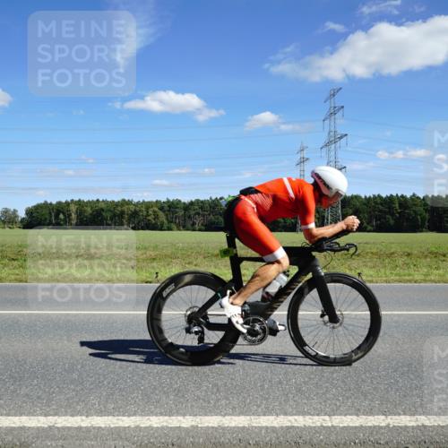 07.09.2025 - 19. Norderstedt Triathlon Michael Burmester http://msf.ph/oto/8840071 07.09.2025 14:26:03 Radfahren 977, 1465 meine-sportfotos.de
