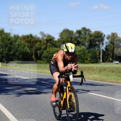 07.09.2025 - 19. Norderstedt Triathlon Michael Burmester http://msf.ph/oto/8840074 07.09.2025 14:51:56 Radfahren 462, 896, 1496 meine-sportfotos.de