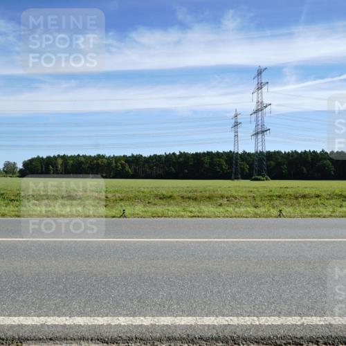07.09.2025 - 19. Norderstedt Triathlon Michael Burmester http://msf.ph/oto/8840075 07.09.2025 12:18:02 Radfahren 164, 1242 meine-sportfotos.de