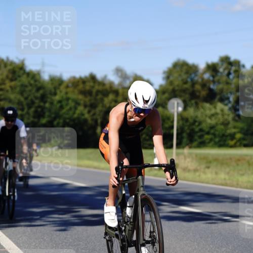 07.09.2025 - 19. Norderstedt Triathlon Michael Burmester http://msf.ph/oto/8840085 07.09.2025 14:52:26 Radfahren 420, 428, 1434, 1486, 1502 meine-sportfotos.de