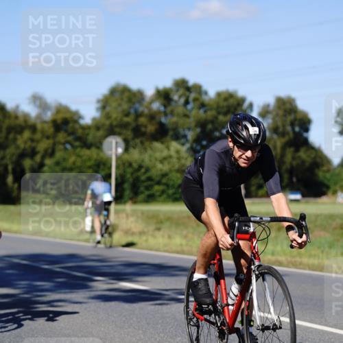 07.09.2025 - 19. Norderstedt Triathlon Michael Burmester http://msf.ph/oto/8840096 07.09.2025 14:52:27 Radfahren 364, 420, 428, 1434, 1486, 1502 meine-sportfotos.de