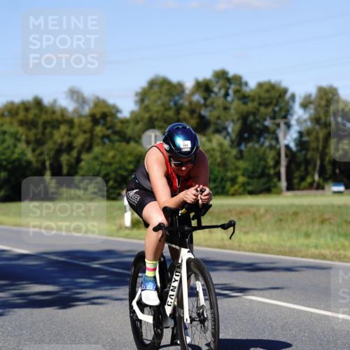 07.09.2025 - 19. Norderstedt Triathlon Michael Burmester http://msf.ph/oto/8840115 07.09.2025 14:52:44 Radfahren 453, 884 meine-sportfotos.de