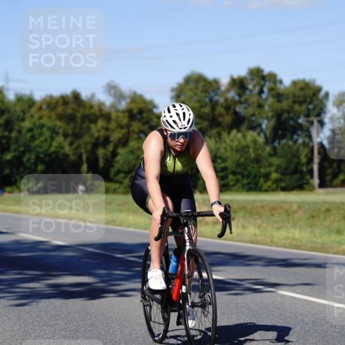 07.09.2025 - 19. Norderstedt Triathlon Michael Burmester http://msf.ph/oto/8840116 07.09.2025 14:52:47 Radfahren 453 meine-sportfotos.de