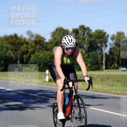 07.09.2025 - 19. Norderstedt Triathlon Michael Burmester http://msf.ph/oto/8840118 07.09.2025 14:52:47 Radfahren 453 meine-sportfotos.de