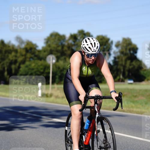 07.09.2025 - 19. Norderstedt Triathlon Michael Burmester http://msf.ph/oto/8840120 07.09.2025 14:52:47 Radfahren 453 meine-sportfotos.de