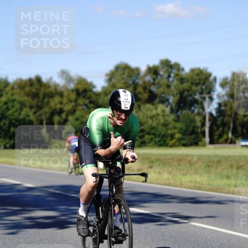 07.09.2025 - 19. Norderstedt Triathlon Michael Burmester http://msf.ph/oto/8840125 07.09.2025 14:52:58 Radfahren 444, 1466, 1488 meine-sportfotos.de